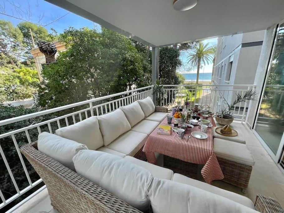 Lc Apartaments Voramar Benicassim Bagian luar foto